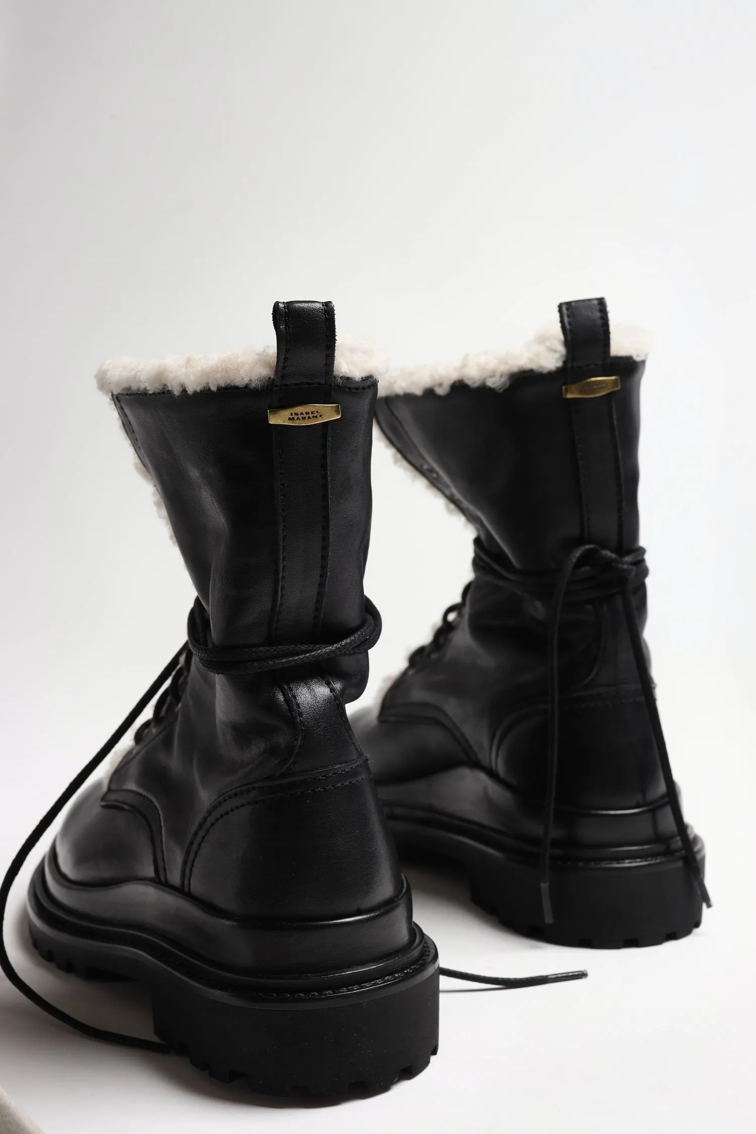 Boots Ghiso in Schwarz