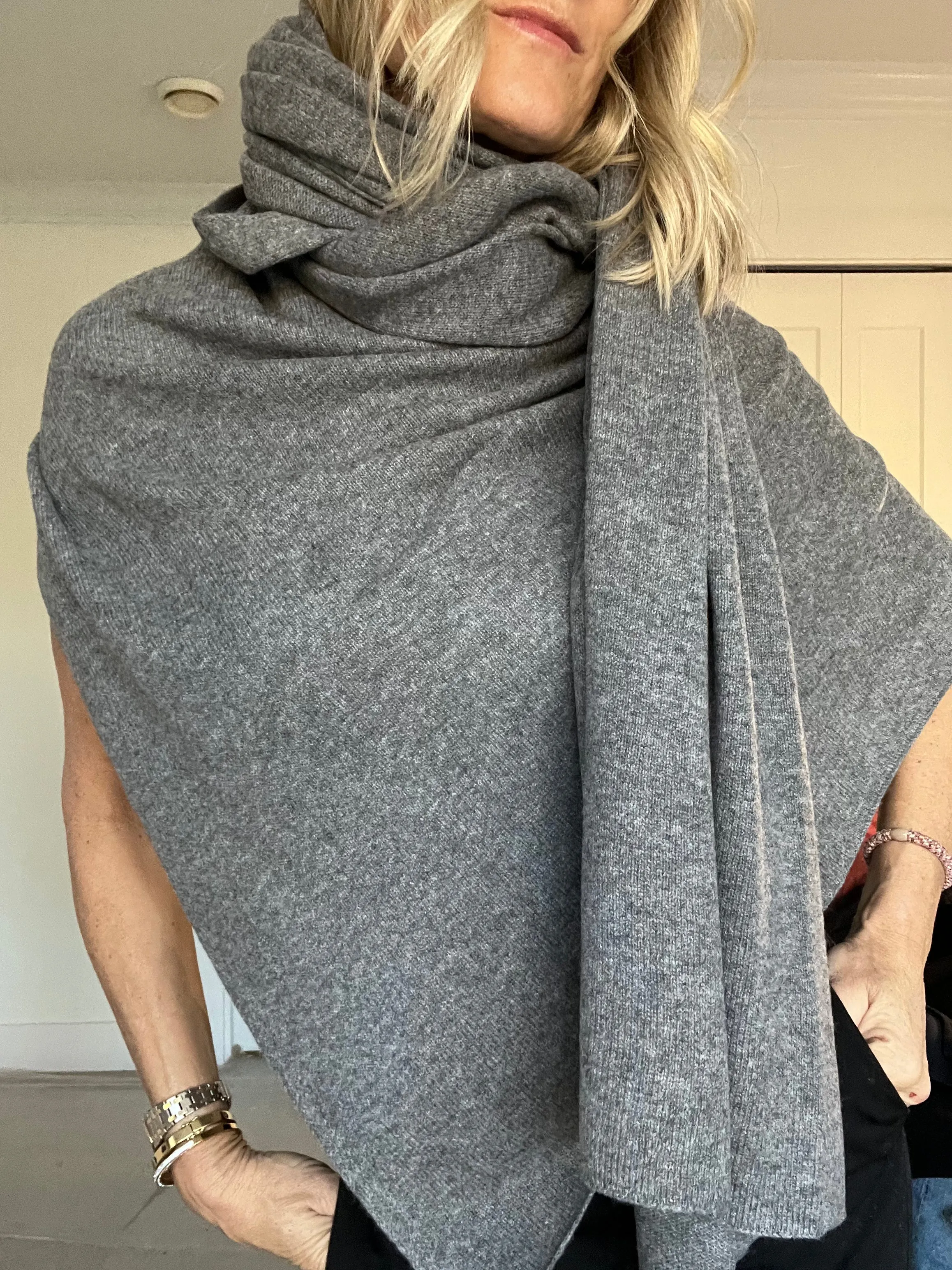 Cashmere Wrap | Grey CrossHatch