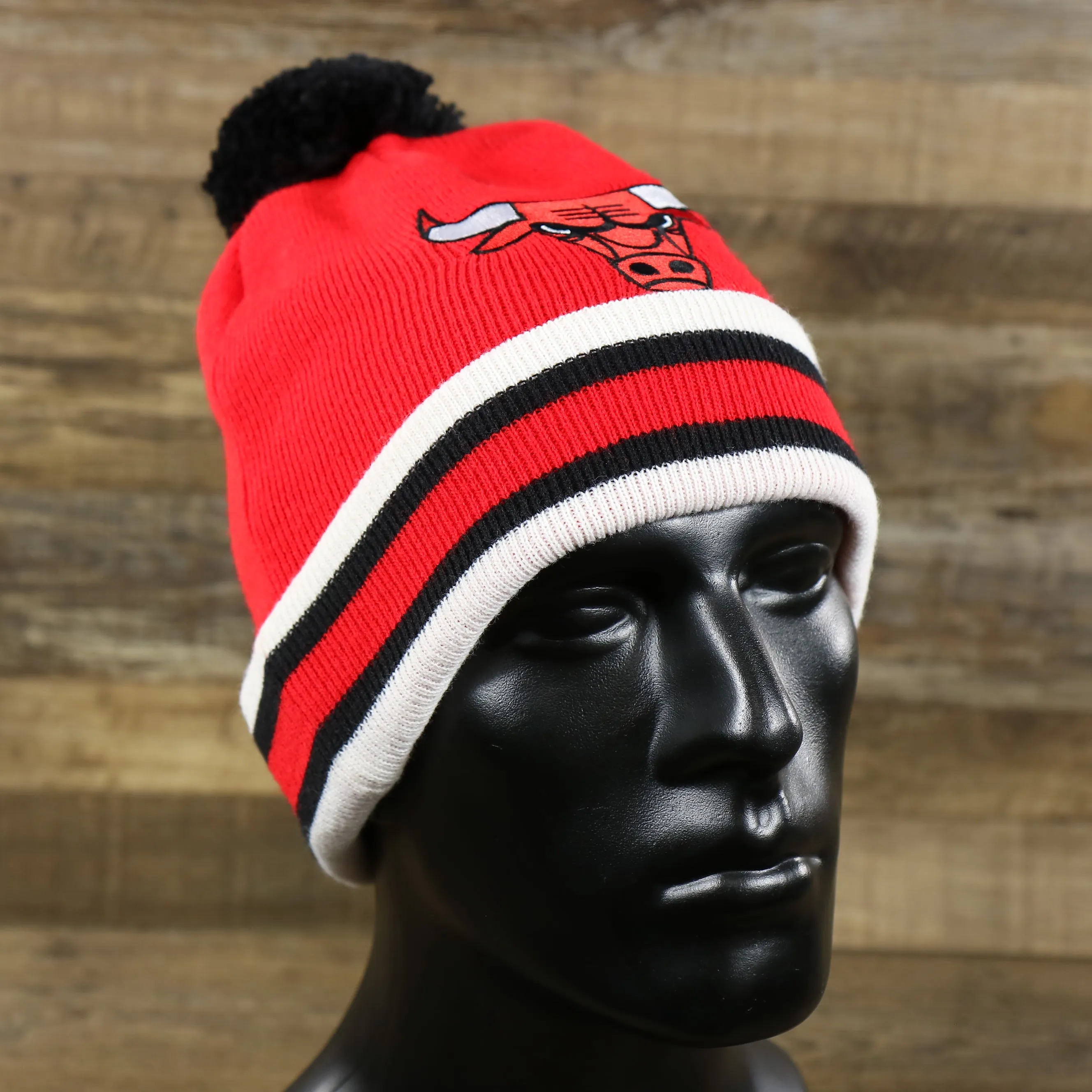 Chicago Bulls Red Striped Cuff Pom Pom Winter Beanie