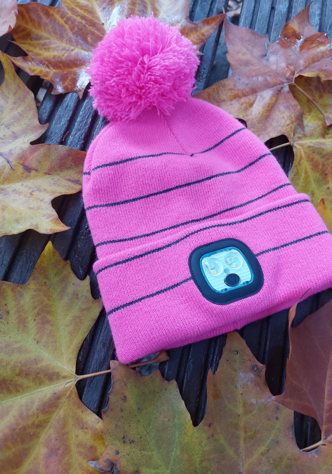 Children's LED stripe bobble hat pin