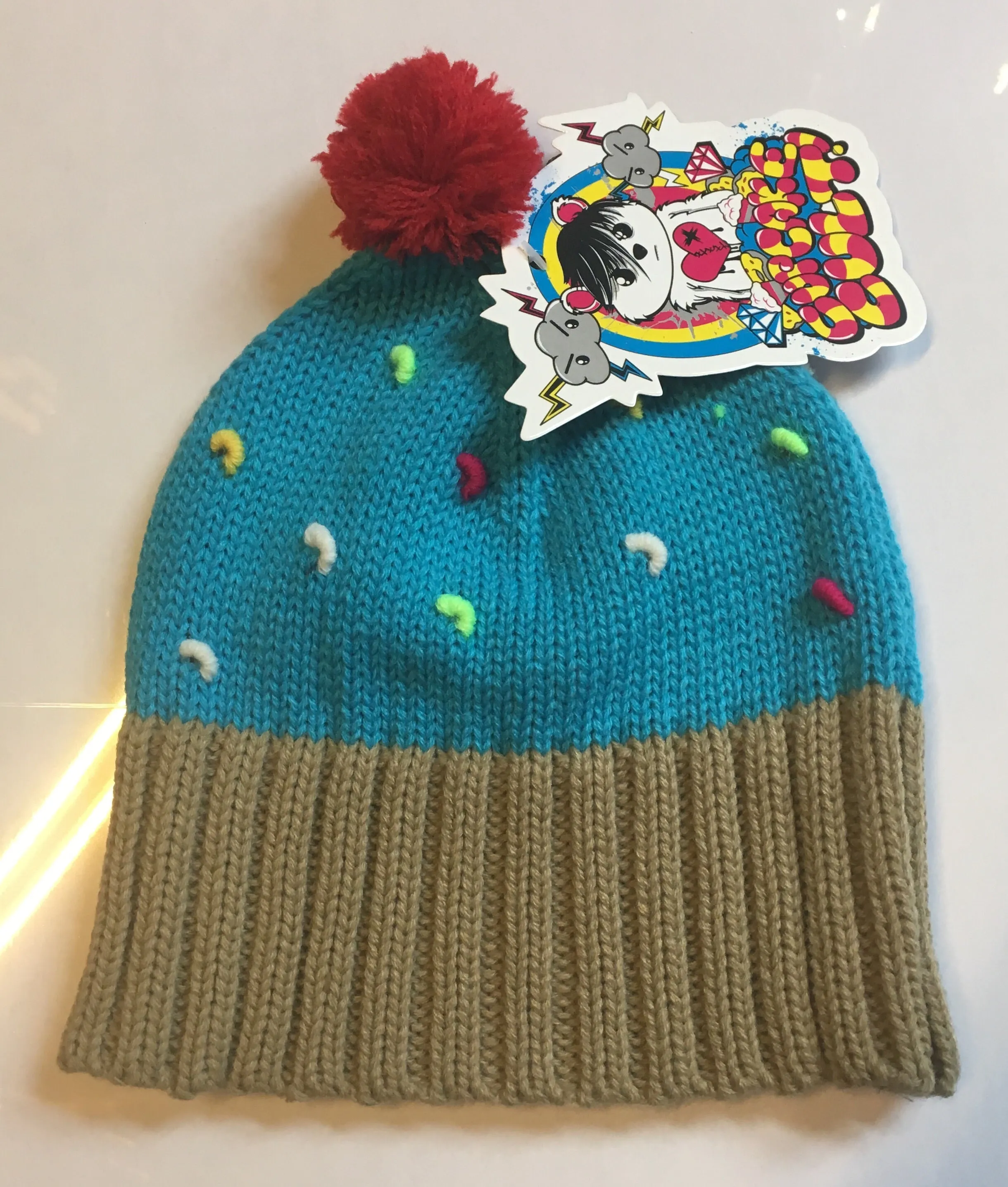 Cupcake Cult knitted hat - 2 color options.