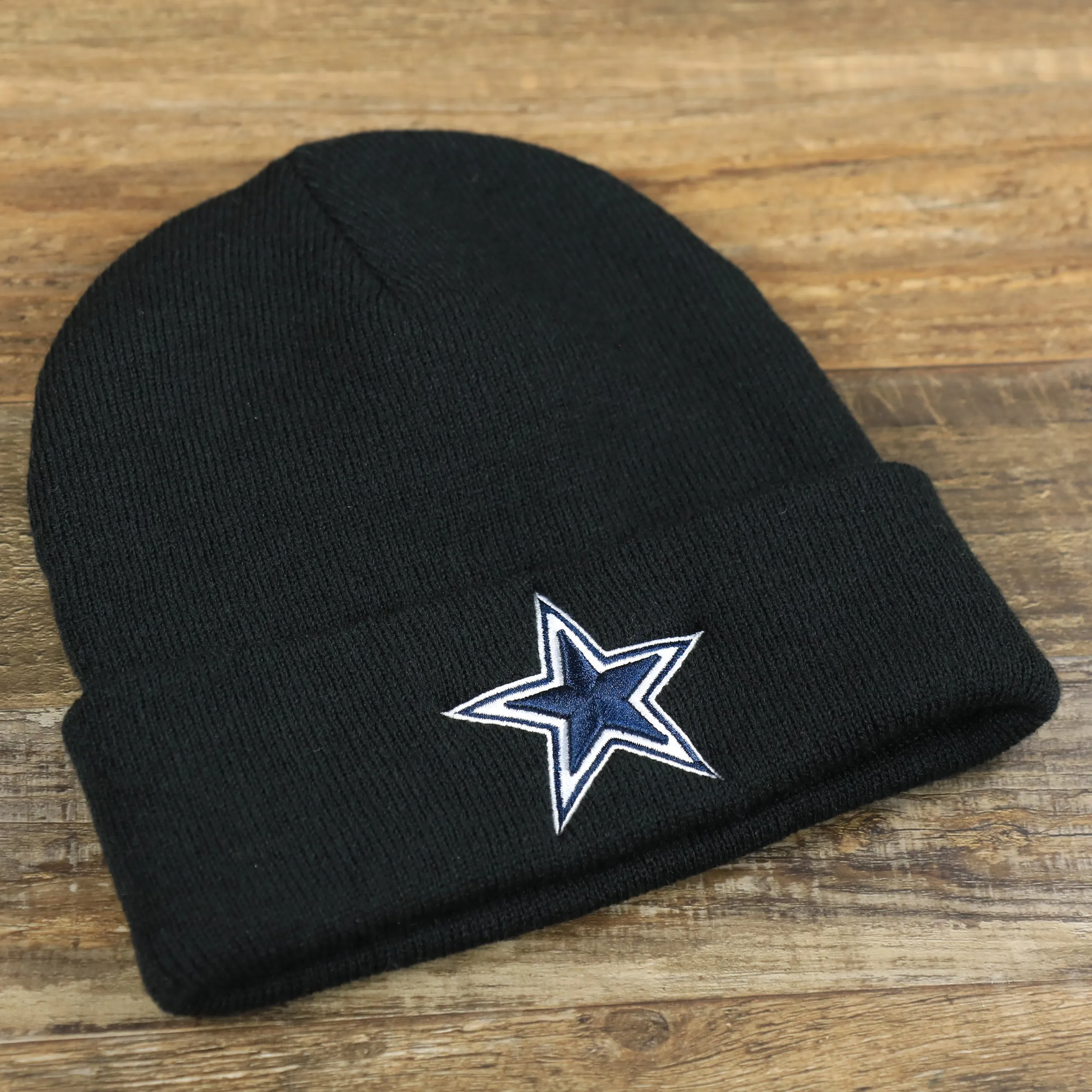 Dallas Cowboys Winter Beanie | Black Cuffed Knit Hat