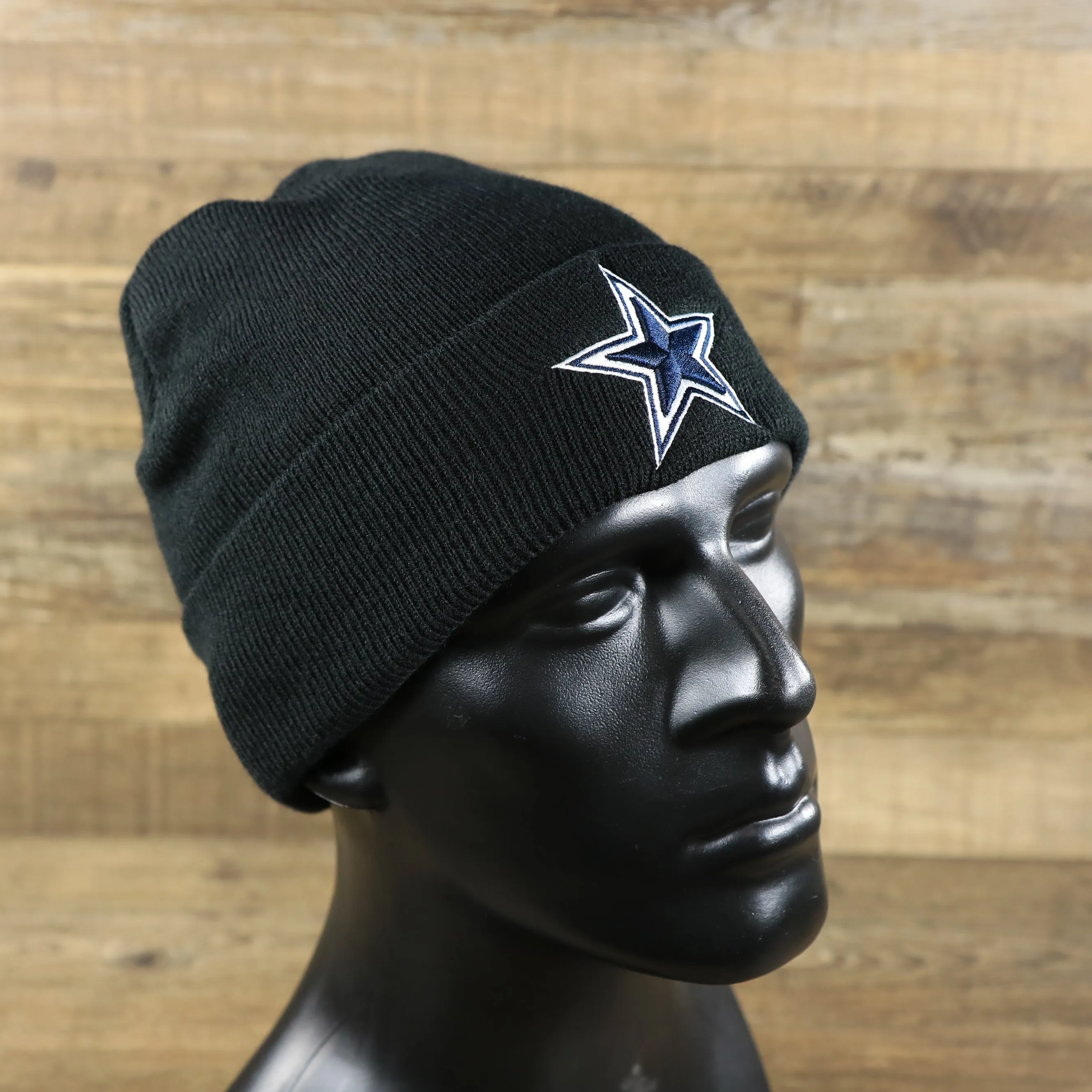 Dallas Cowboys Winter Beanie | Black Cuffed Knit Hat