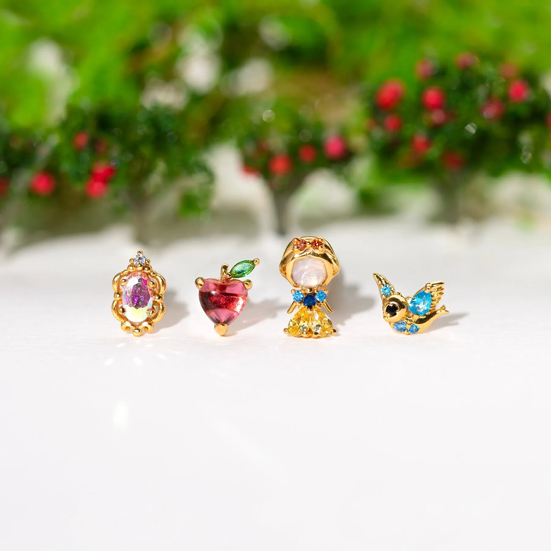 Disney Princess Snow White Earrings - Set.