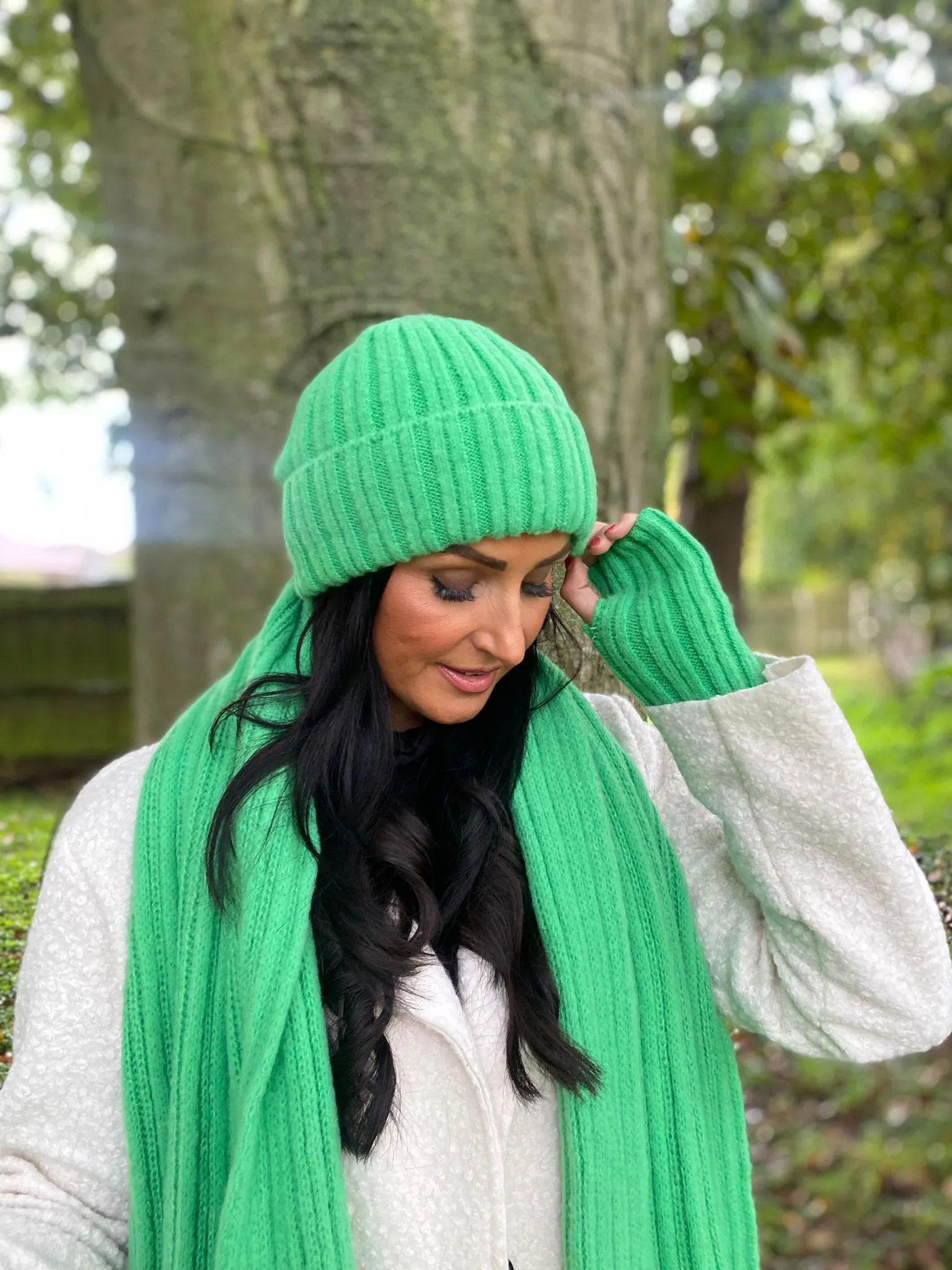 green wool hat