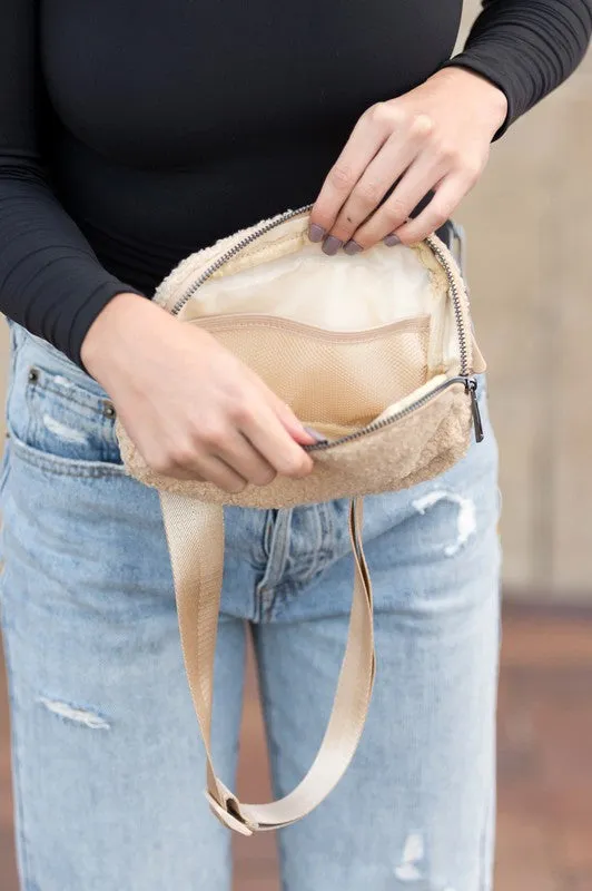 Lola Boucle Sherpa Fanny Pack