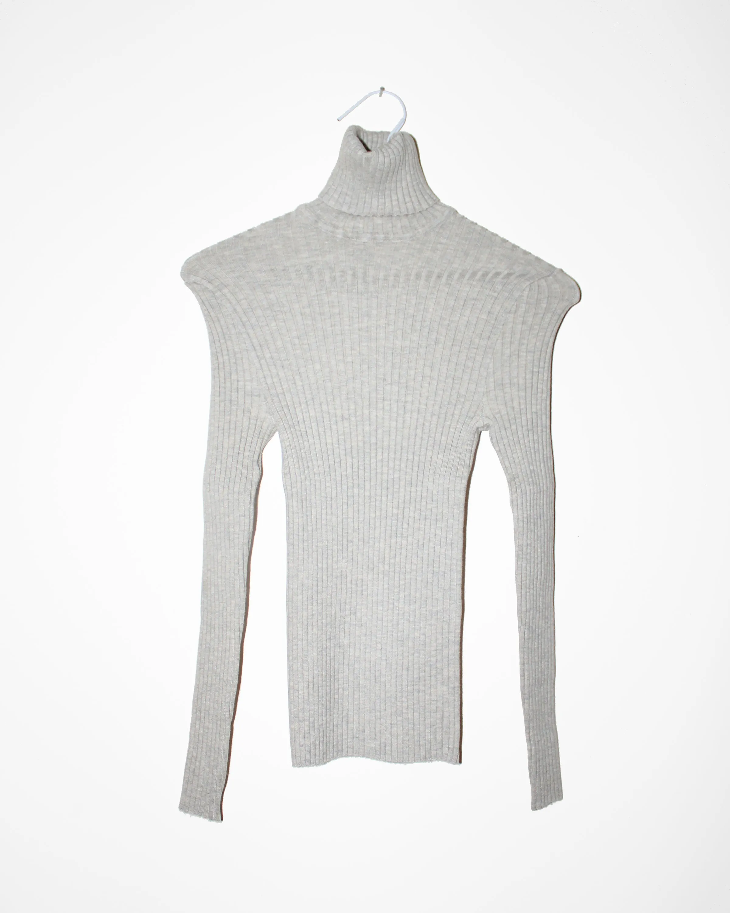 Nonna Turtleneck - fashion-forward turtleneck sweaters, trendy and comfortable clothing with Italian-inspired flair.