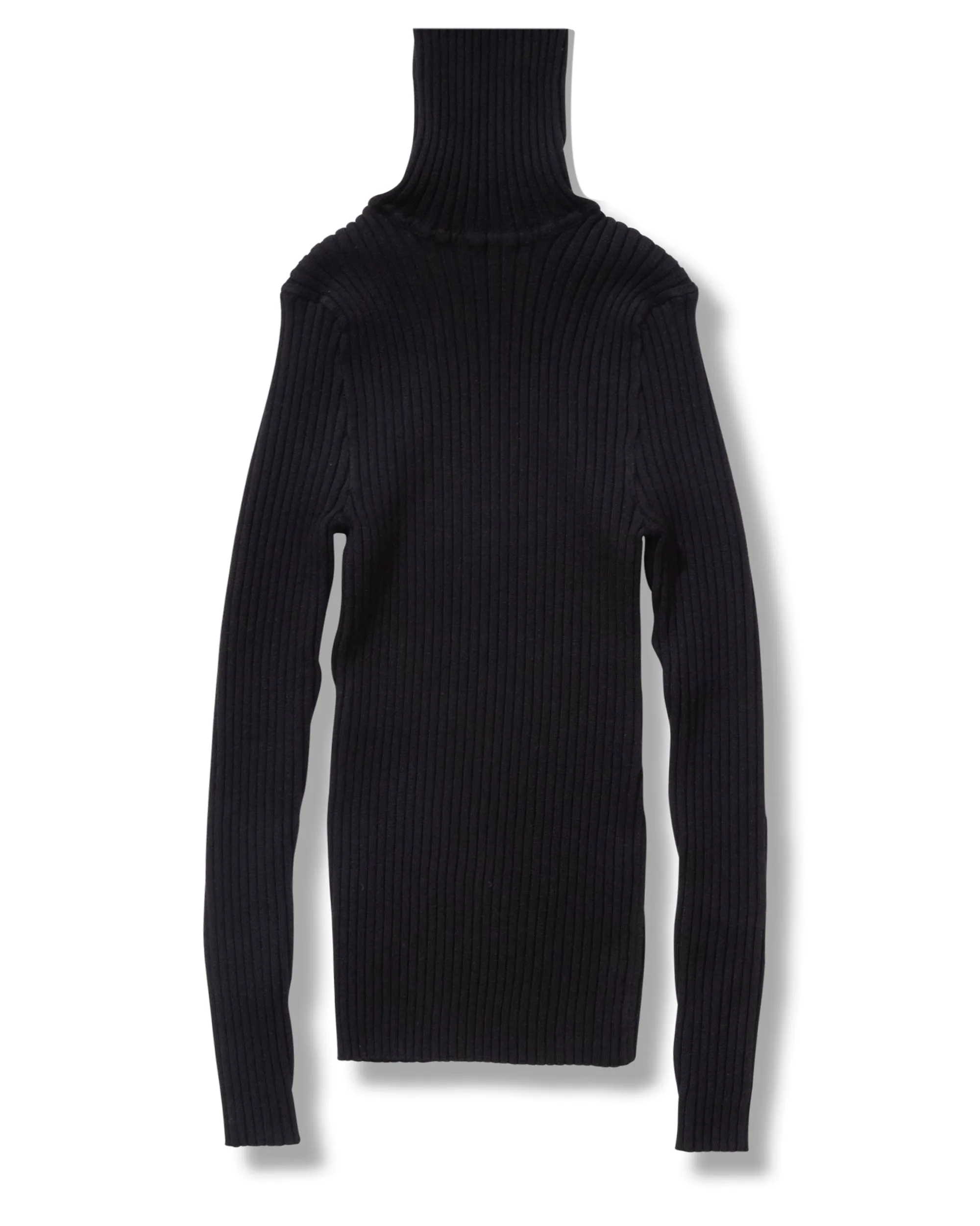 Nonna Turtleneck - fashion-forward turtleneck sweaters, trendy and comfortable clothing with Italian-inspired flair.