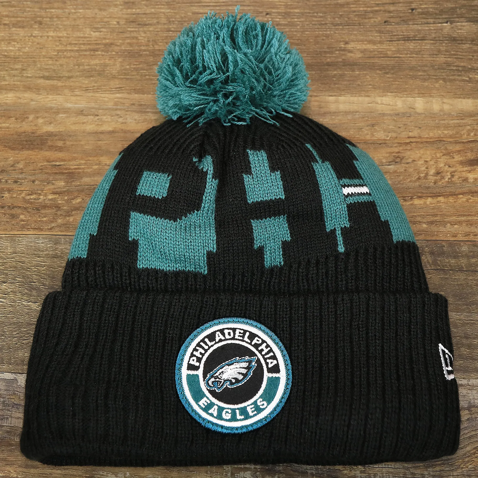 Philadelphia Eagles Sideline On Field Pom Pom Beanie | Black