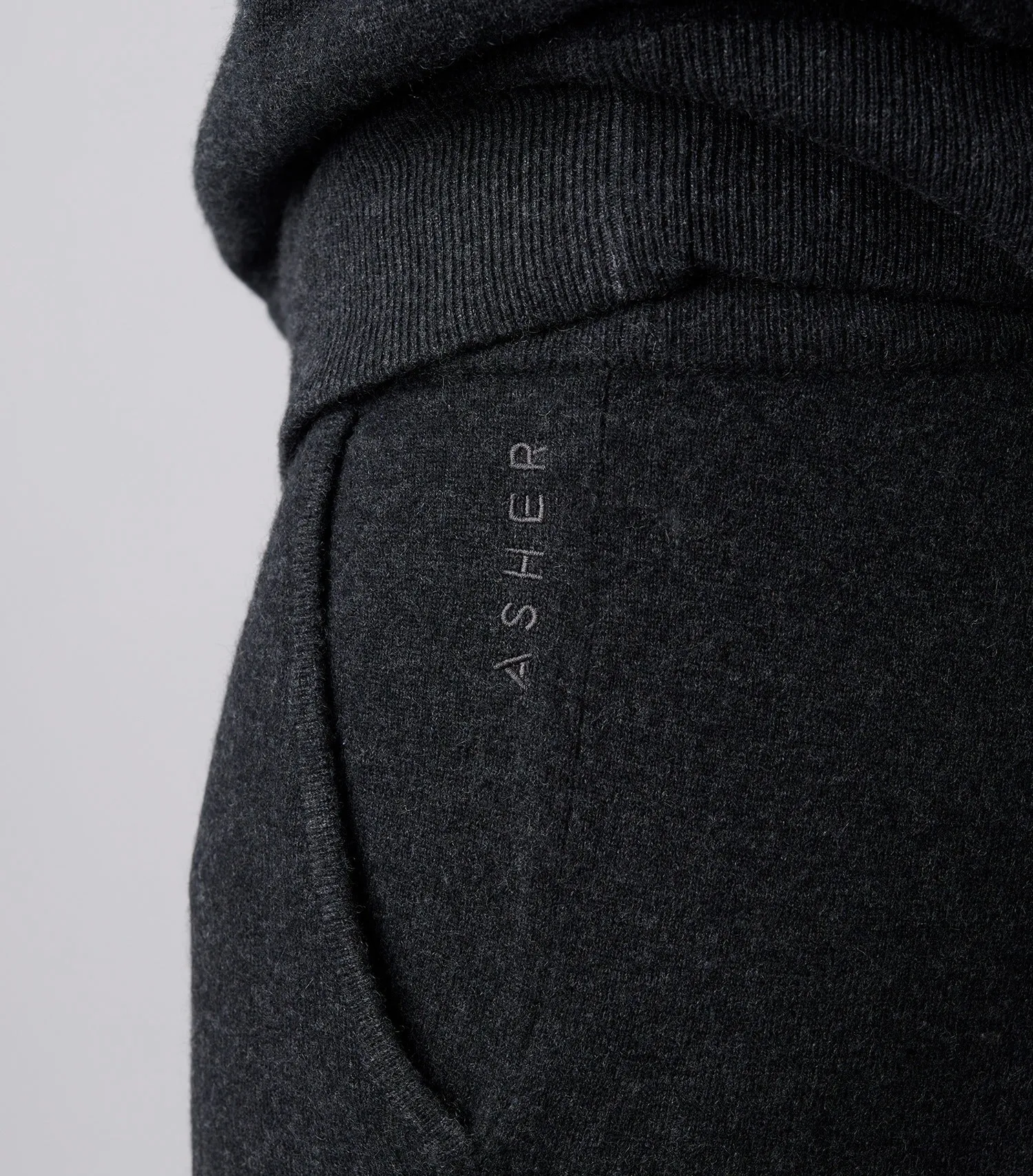 Sero Cashmere Jogger Pants