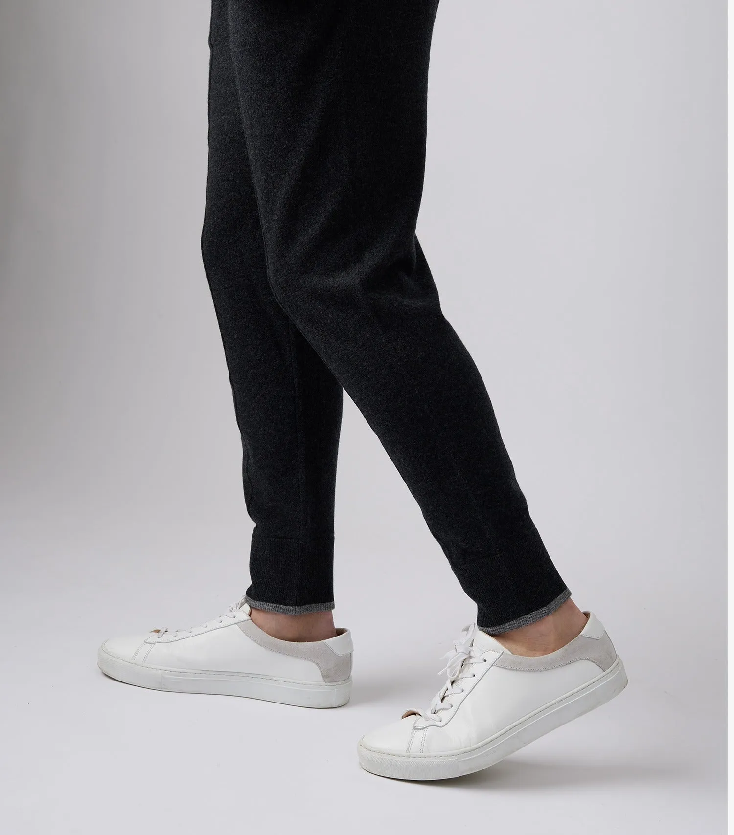 Sero Cashmere Jogger Pants