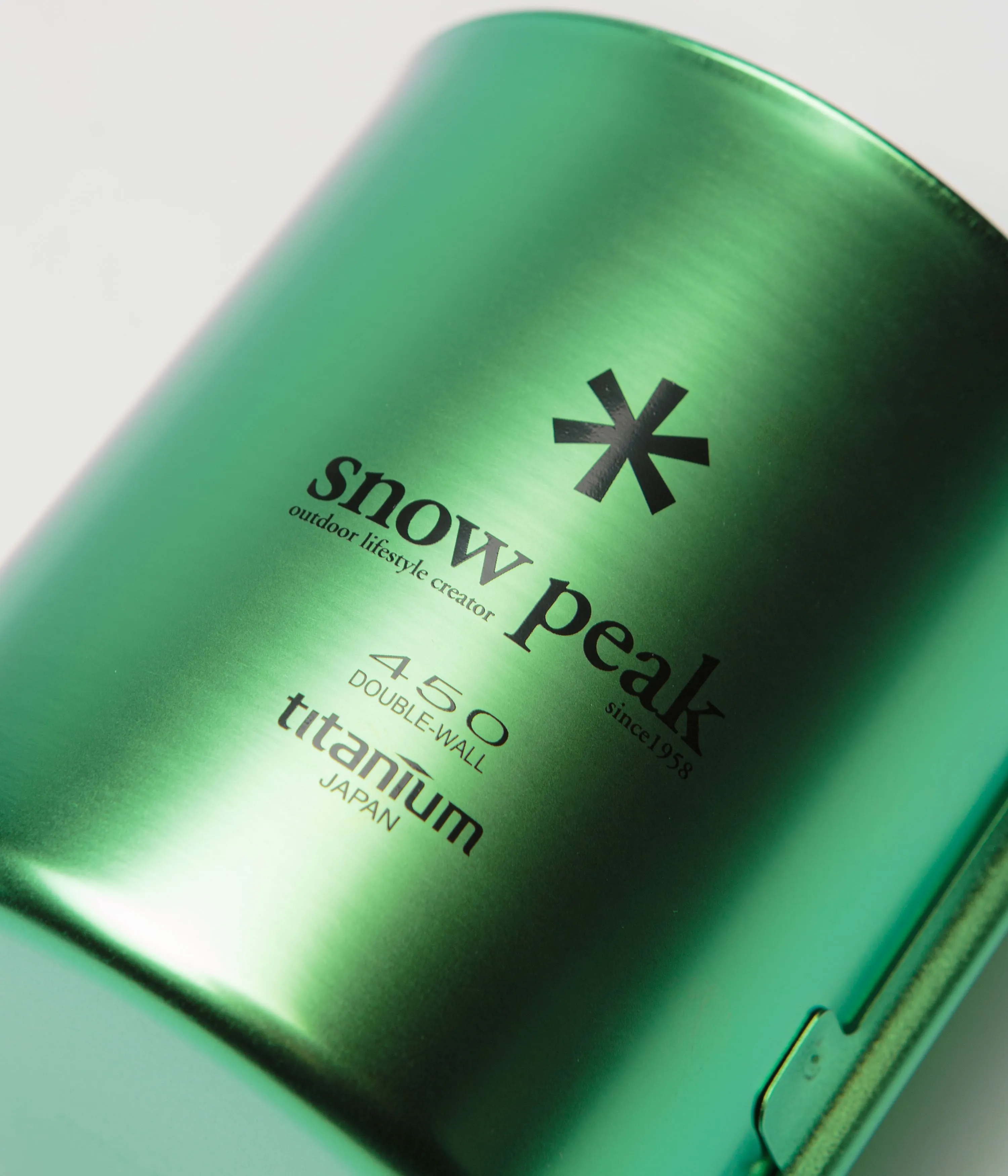 Snow Peak Titanium Mug - 450ml Double Wall - Anodized Ocean Green